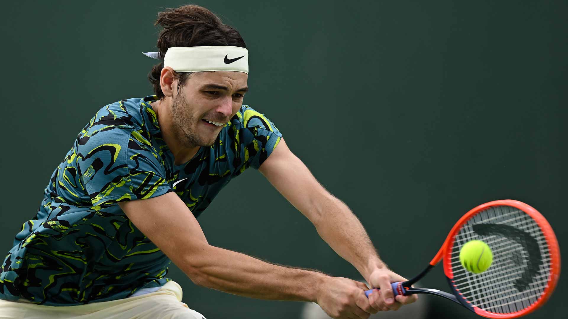Tokyo Take-Off! Shapovalov Serves Past Johnson