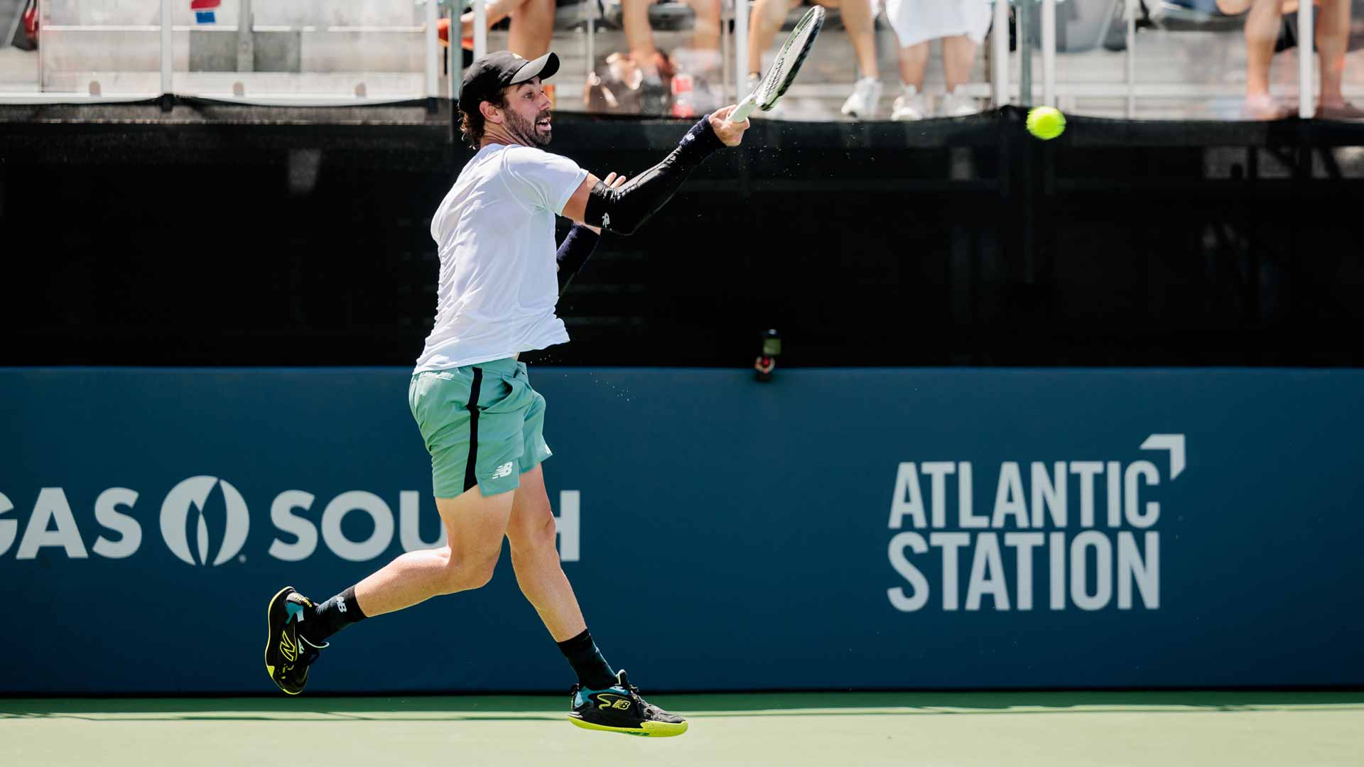 Jordan Thompson defeats Shang Juncheng after two hours, 21 minutes in Atlanta.
